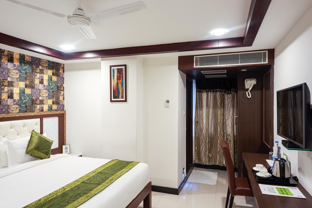 Hotel Treebo Empire Vijayawāda Exterior foto